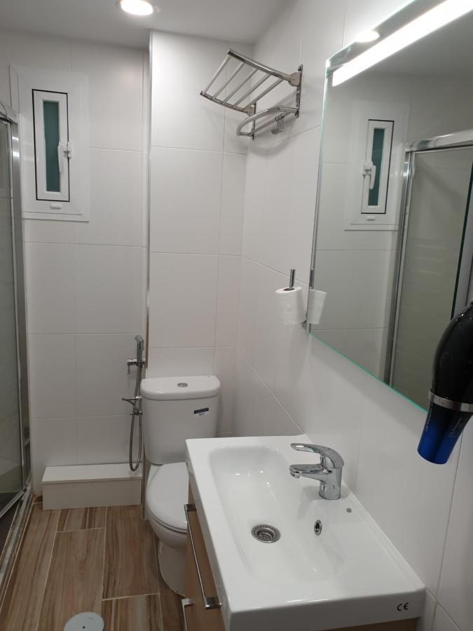 马德里Bonito Piso Metro Barrio Del Pilar, Plaza Padron公寓 外观 照片